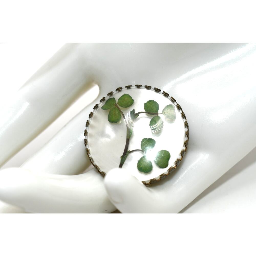 Vintage 1950s Three Leaf Clover Brooch Lucite Dome Pin - Picture 1 of 10